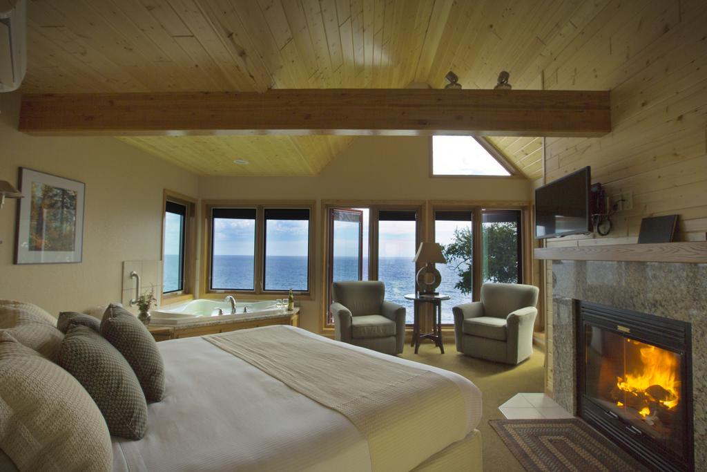 Bluefin Bay On Lake Superior Tofte Εξωτερικό φωτογραφία